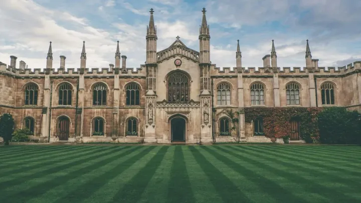 简一思迈报道 | 仅靠“同意教育”远不足以终结性暴力：从康奈尔案看文化纵容与制度背叛